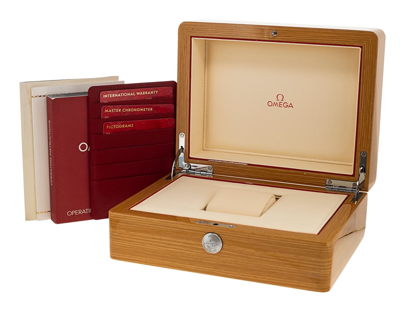 Omega Seamaster 300 234.10.39.20.01.001 Image 4